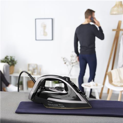 Tefal parno glačalo FV8062E0